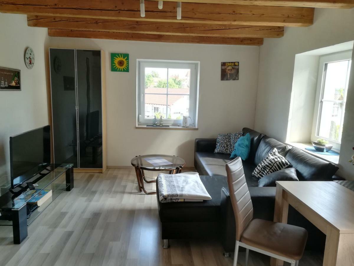 Sonnige Zimmer 호텔 Eberhardzell 외부 사진